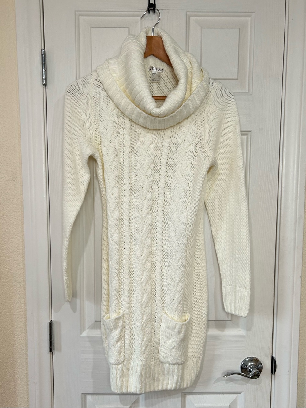VENUS Off White Cable Knit Cowl Neck Long Sleeve Pocket Sweater Dress Size S